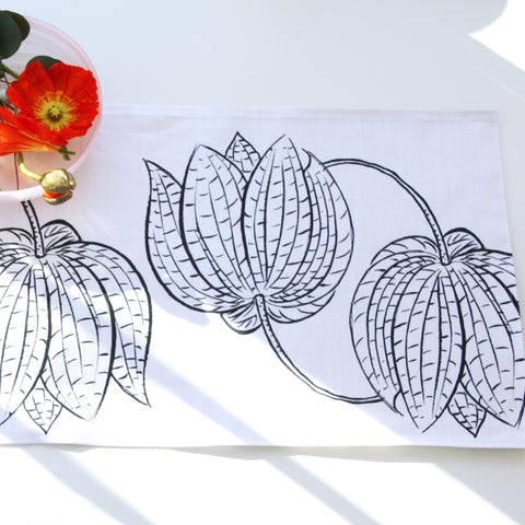 Table Runner, 